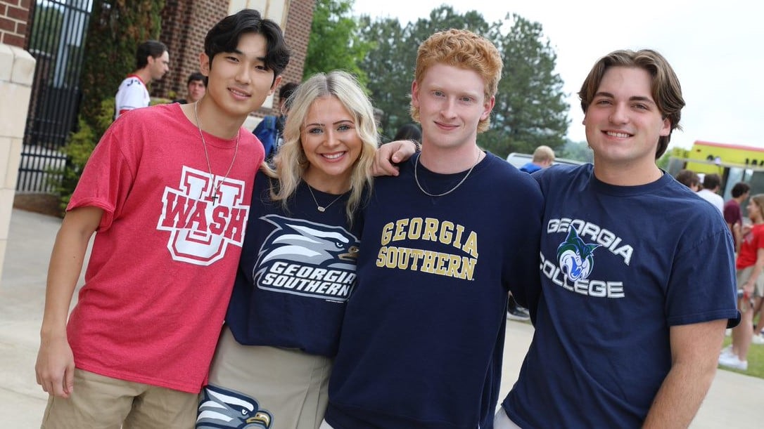 What I Wish I Knew 7 Tips from Alumni for New High School Graduates